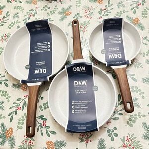 Deane & White D&W Set of 3 Light Grey Skillets Frying Pans 8" 9.5" 11" Cookware